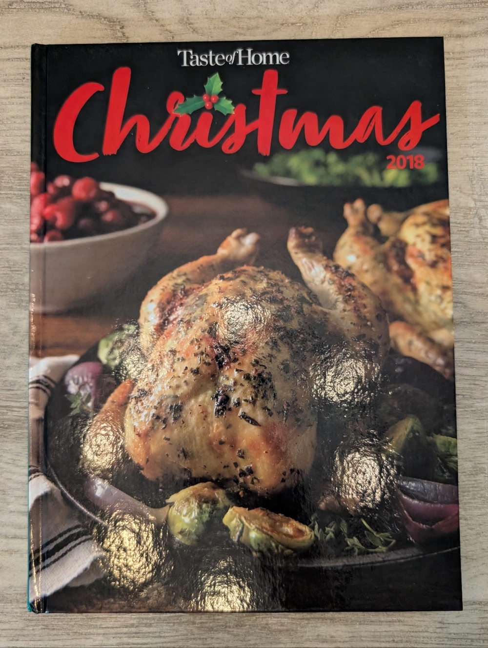 Taste of Home Christmas Cookbook - Hardback